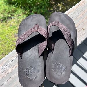 Reef Sandy Sandals